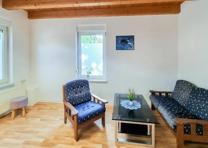 Cozy Apartment In Ditfurt With Wifi